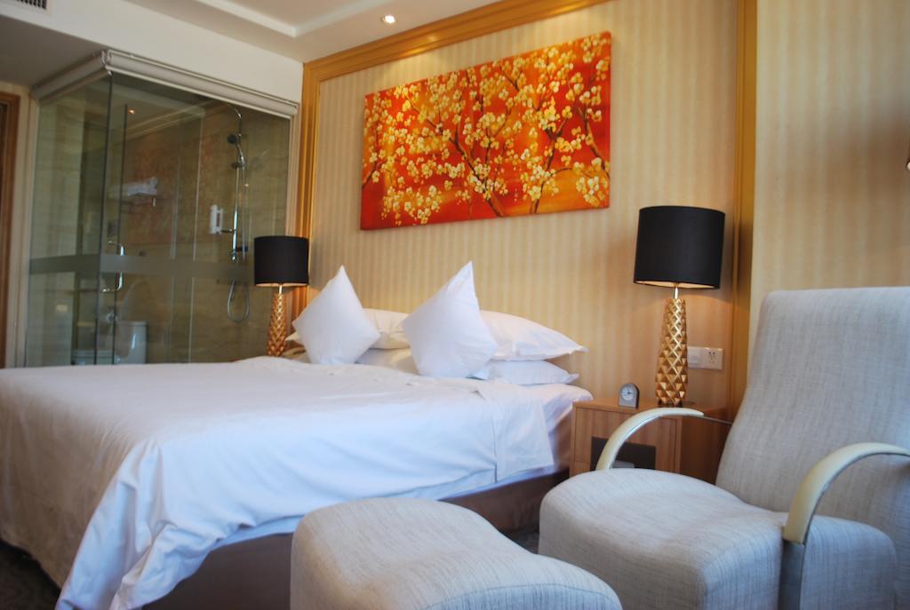 The Center Hotel Weihai Ruang foto